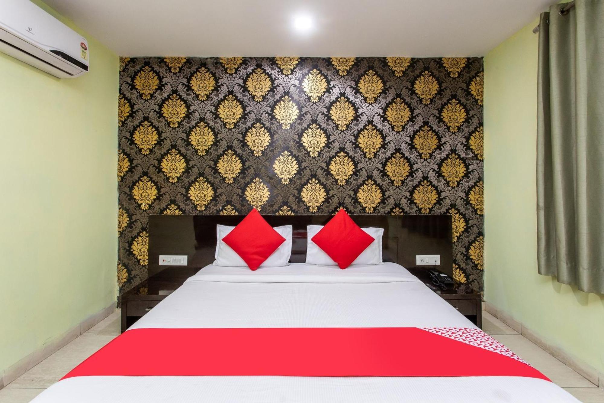 Capital O Swan Paradise Indore Exterior photo